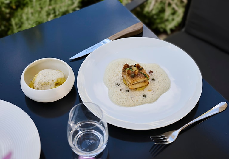 Chateau Hochberg Dine 3