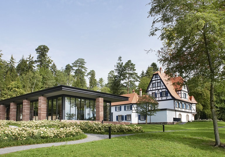 villa rene lalique Collection